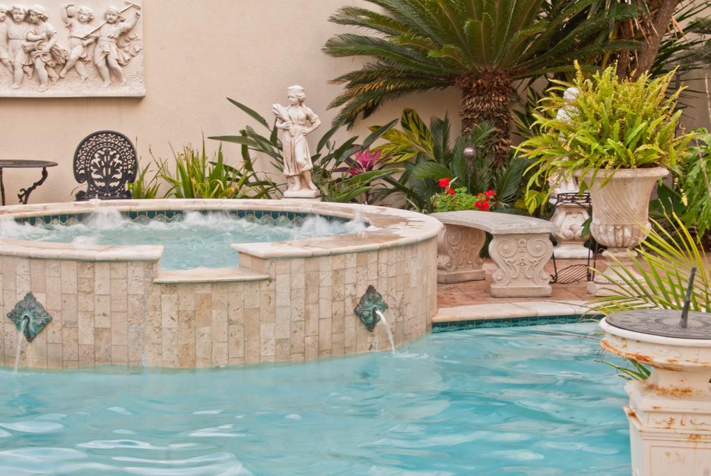 Hh Whitney House - A Bed & Breakfast On The Historic Esplanade New Orleans Exterior photo